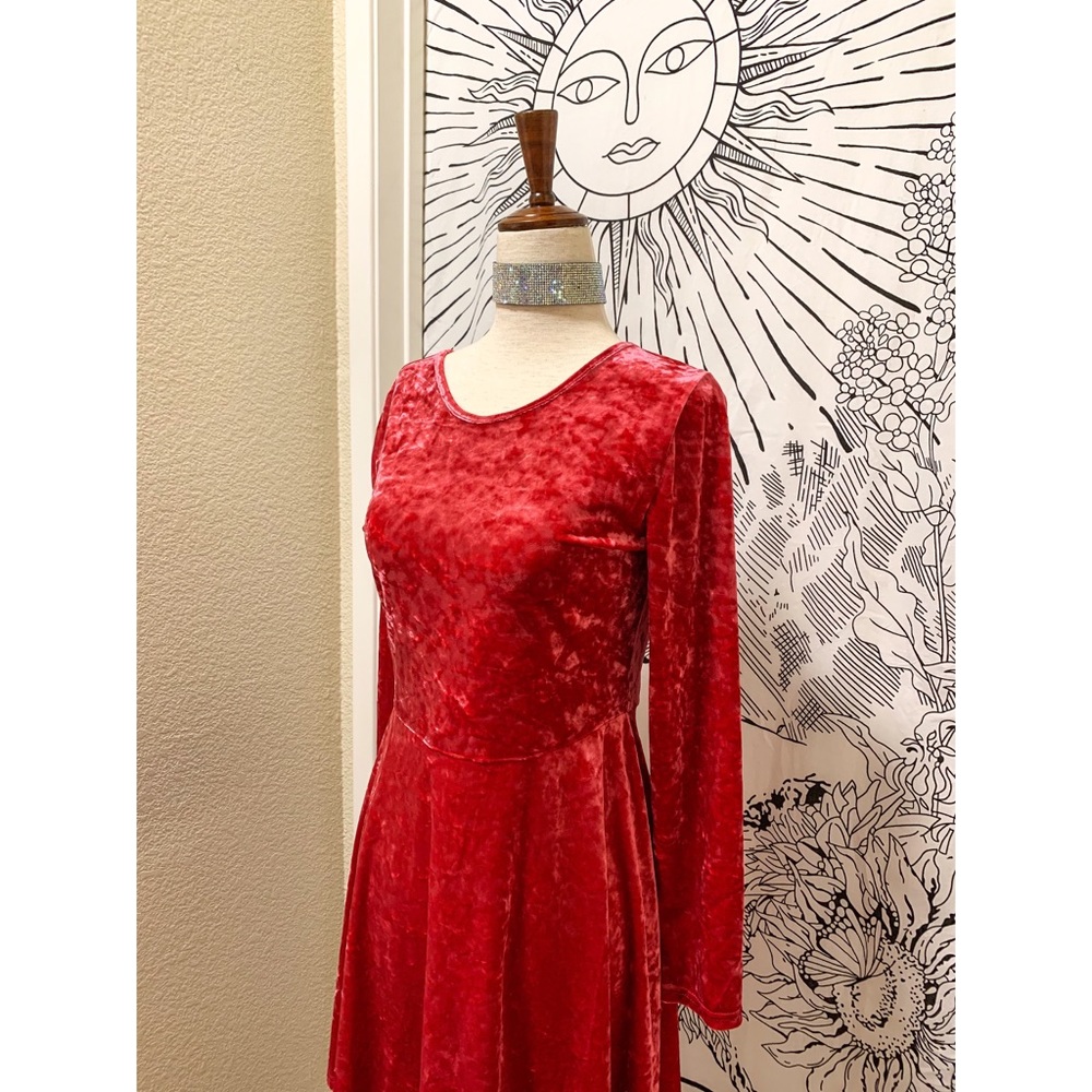 π Beautiful summer velvet dress - Picture 3 of 11